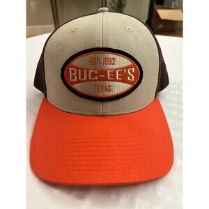 Buc-ee's Texas Est 1982 Trucker Hat Ornge Brown Mesh Snapback Beaver Gas Station